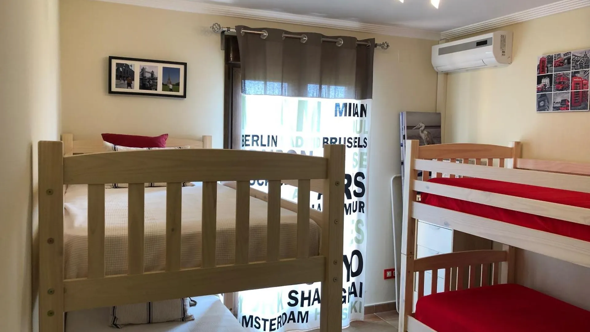 Apartamento Urbanizacion De Lujo En Primera Linea De Playa Isla Canela